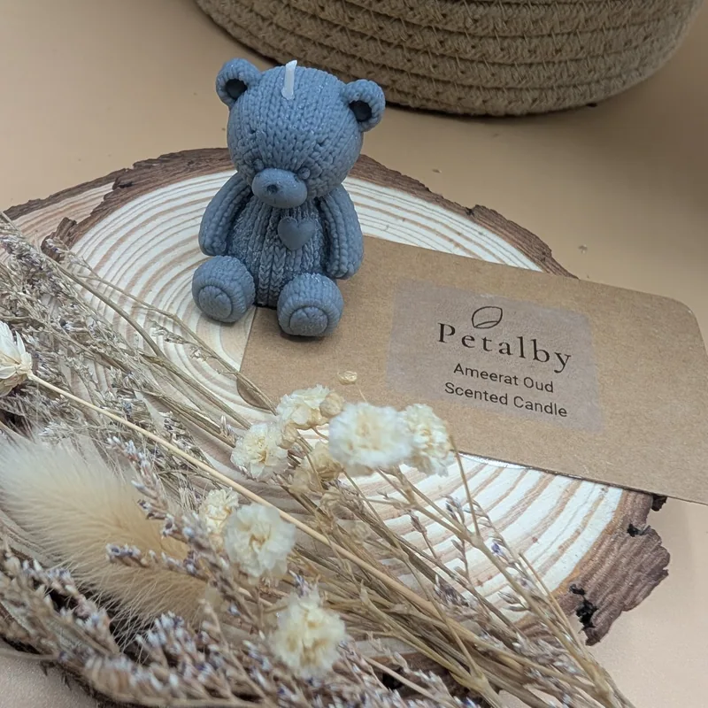 Bear Candle - Ameerat Oud — Petalby